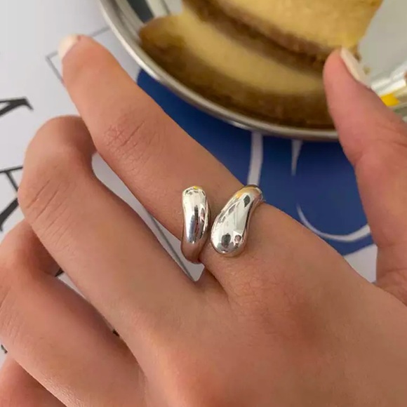 Jewelry - Sterling Silver Plated Adjustable Ring